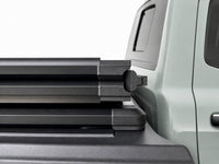 Panel and rail detail — view 13