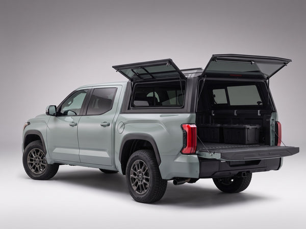 Full-width rear window door on the Toyota Tundra truck cap